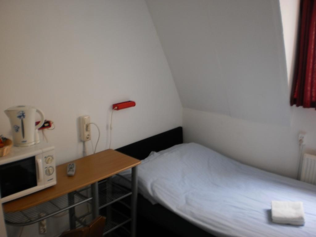Hostel Pension Tivoli Groningue Chambre photo