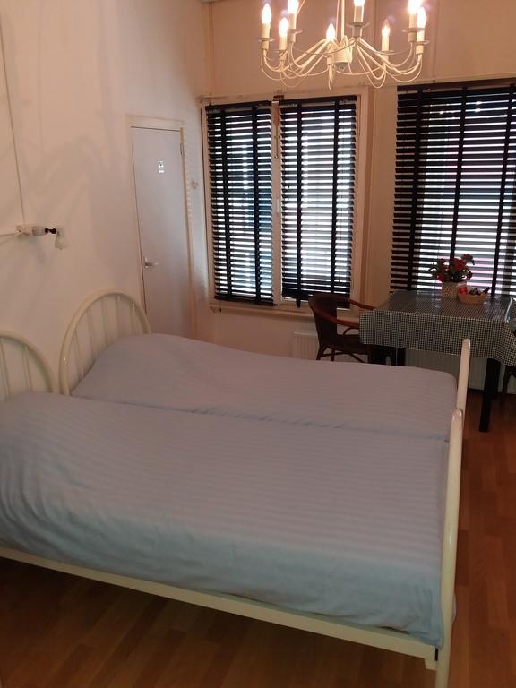 Hostel Pension Tivoli Groningue Extérieur photo
